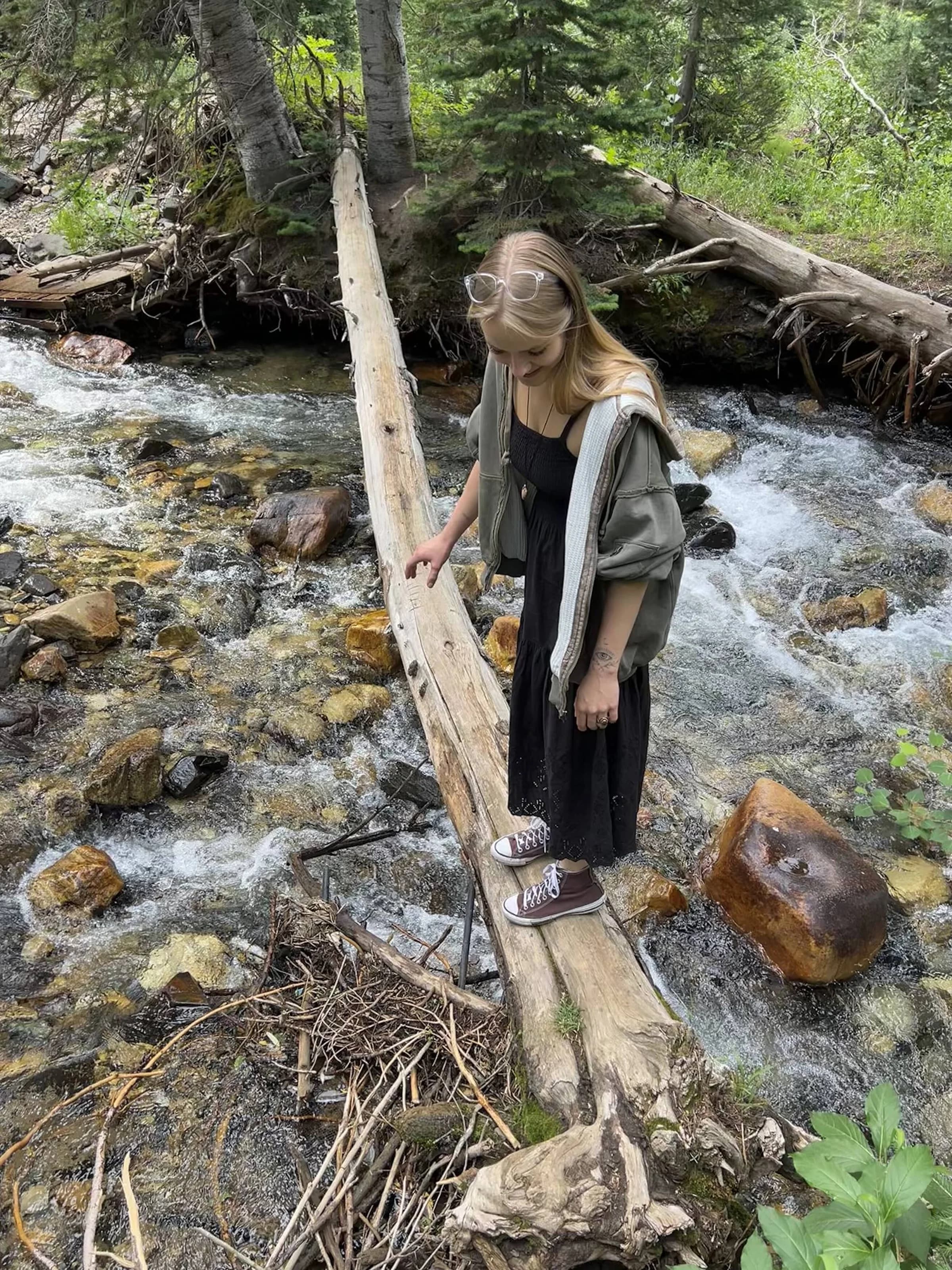 Em — lifestyle photo 1