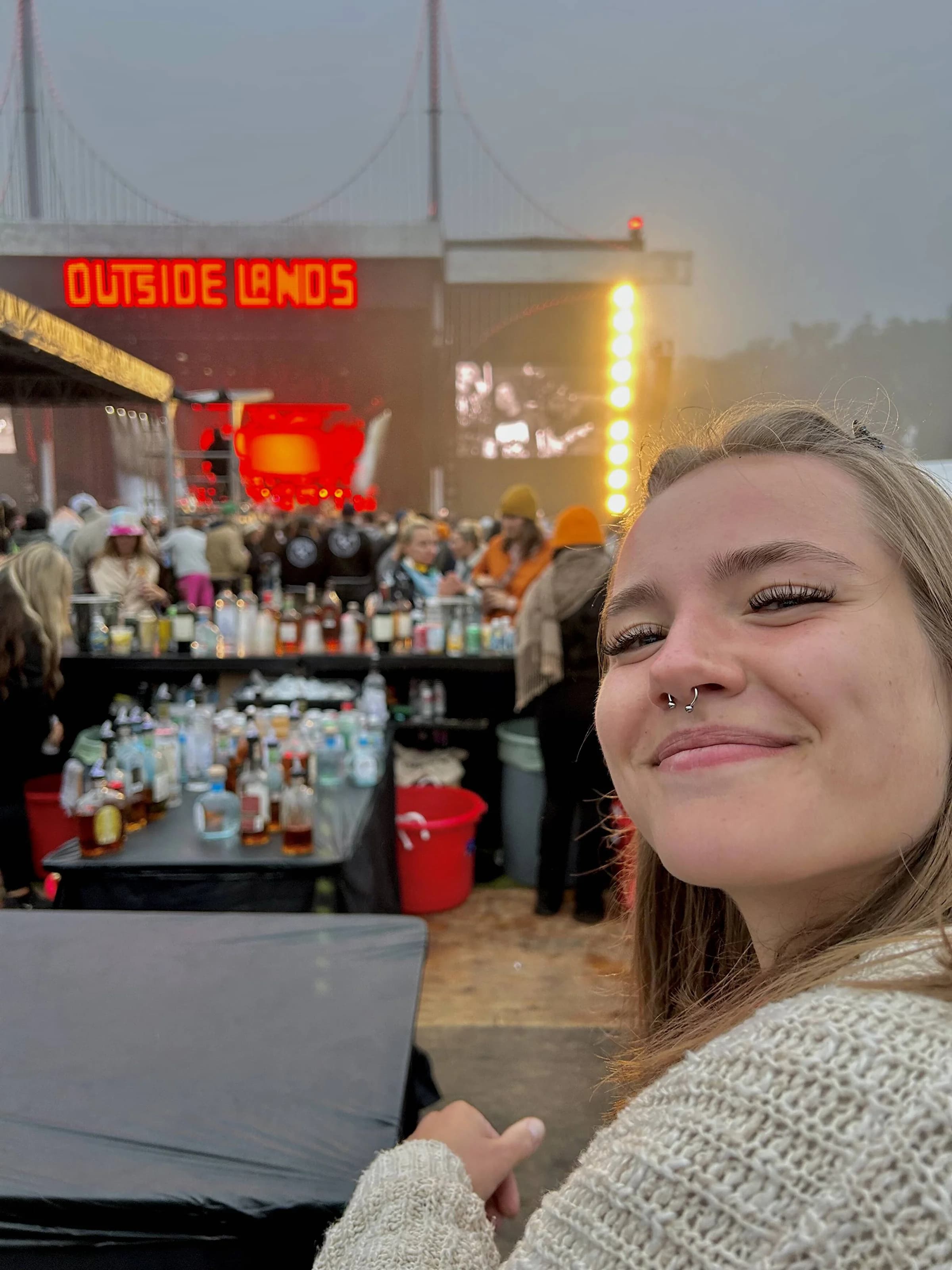 Em — lifestyle photo 4